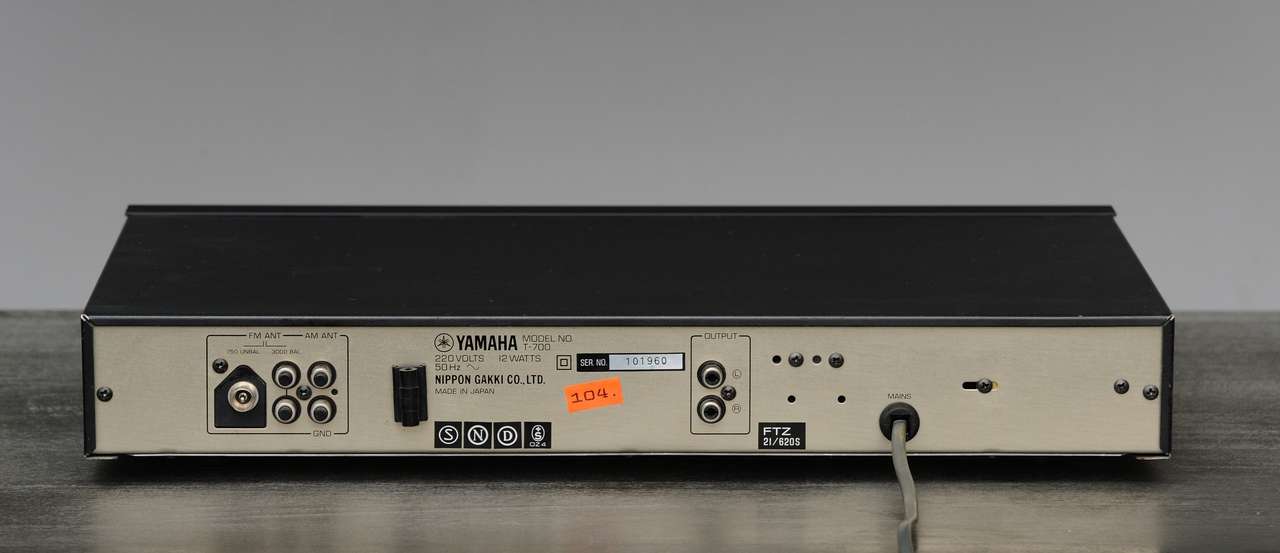 Yamaha T-700 | Hifi-Wiki